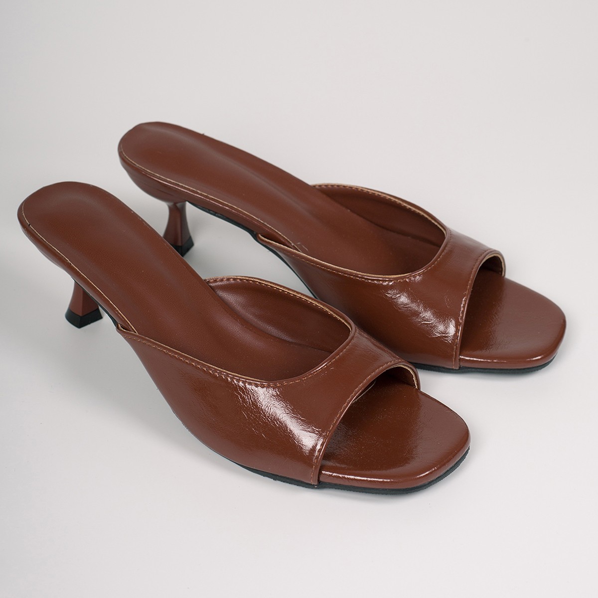 Nouvelles mules à talons hauts - Summer Clothing Stores avis et prix